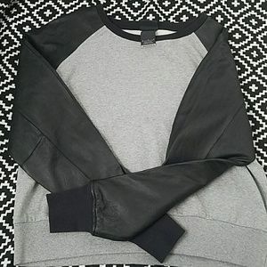 Nike Crop crewneck with leather sleeves